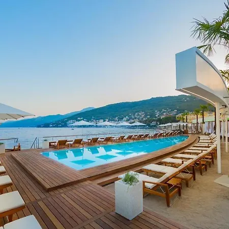 Askim Prestige