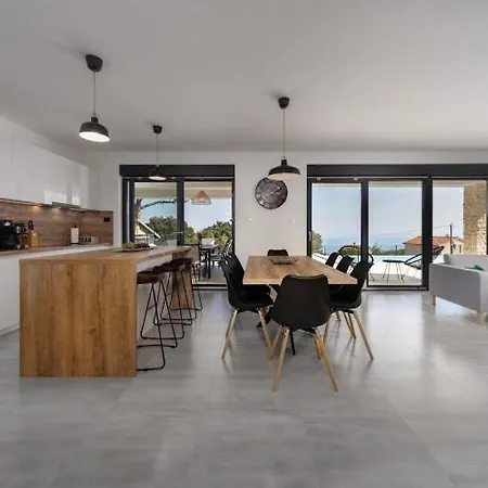 Askim Prestige Vila Opatija